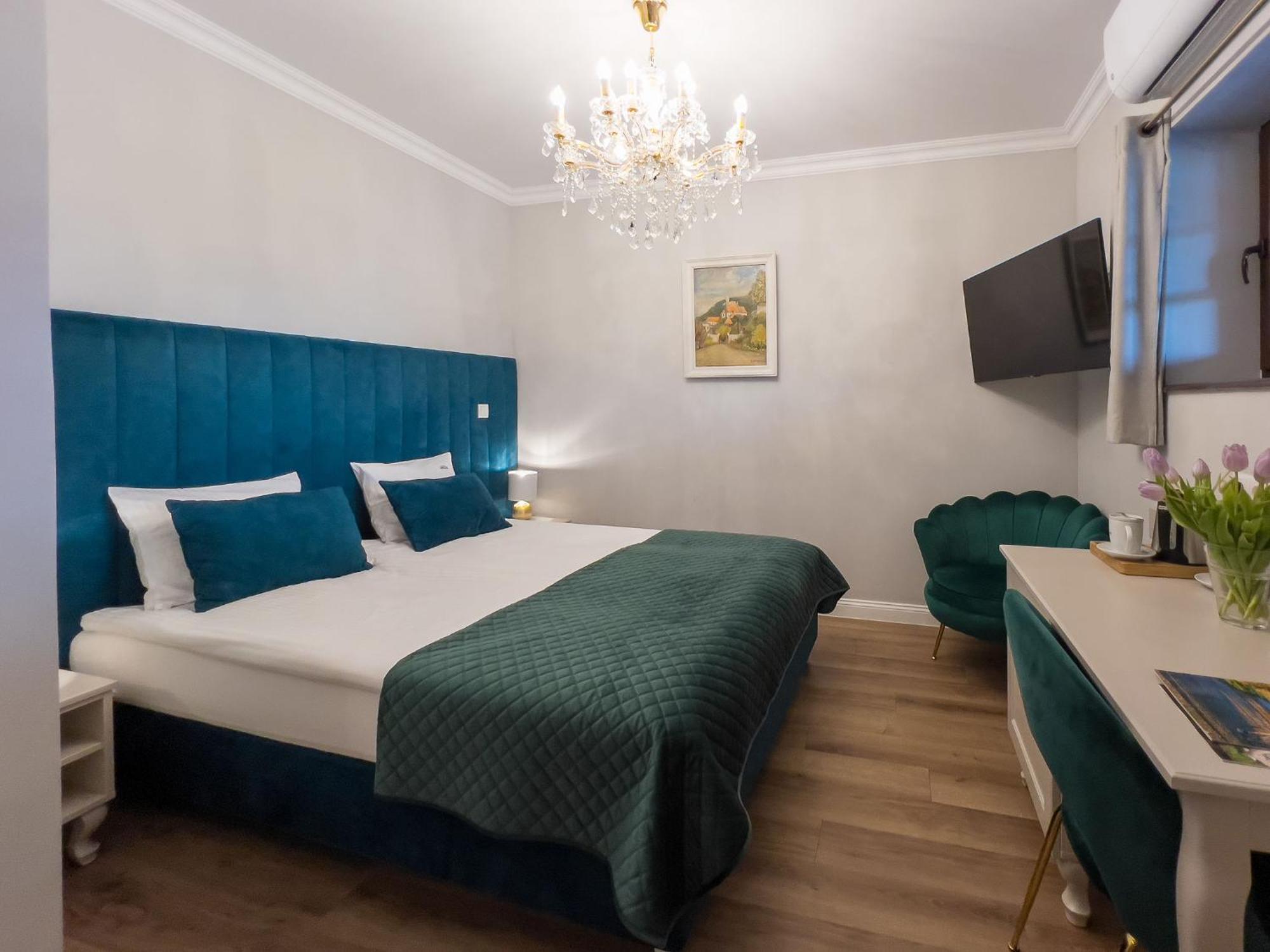 Kanclerz Hotel Zamość Екстериор снимка